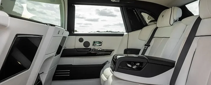 Rolls Royce chauffeur UK ultra-luxury vehicle interior for private travel